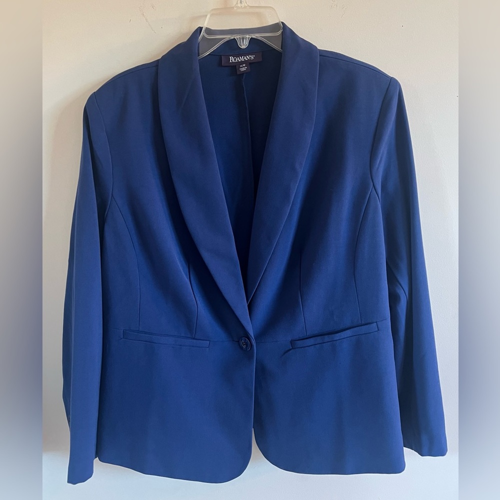 Roaman’s One Button Blazer, Shoulder Pads, Faux Pockets On Front, Blue, Size 14W